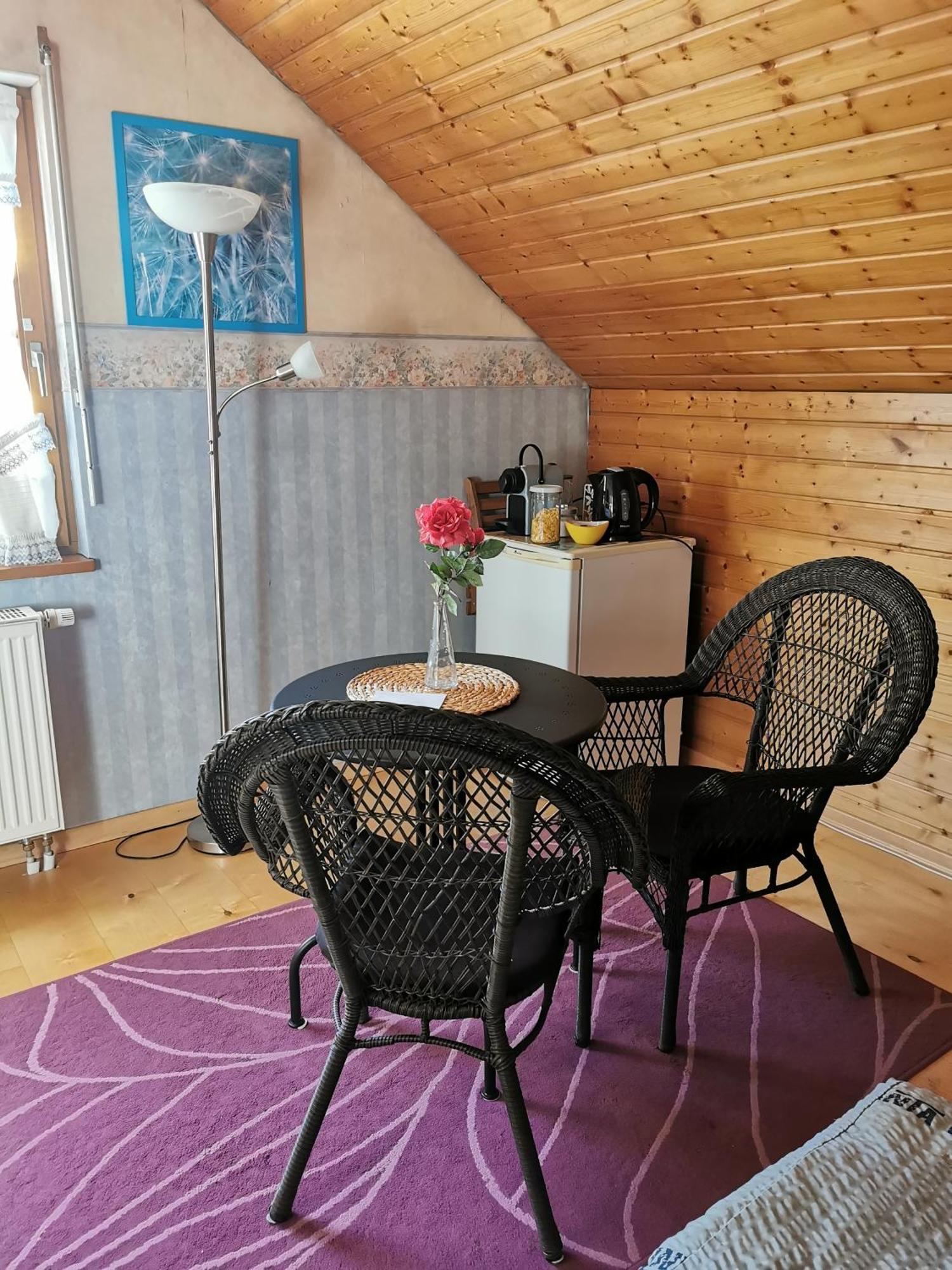 Vreni's Gästezimmer Himmelried Exterior foto